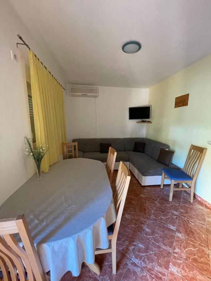 玛里纳 Apartman Jukic酒店 外观 照片