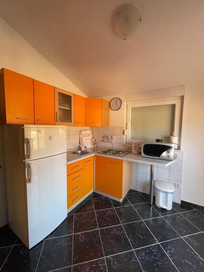 玛里纳 Apartman Jukic酒店 外观 照片